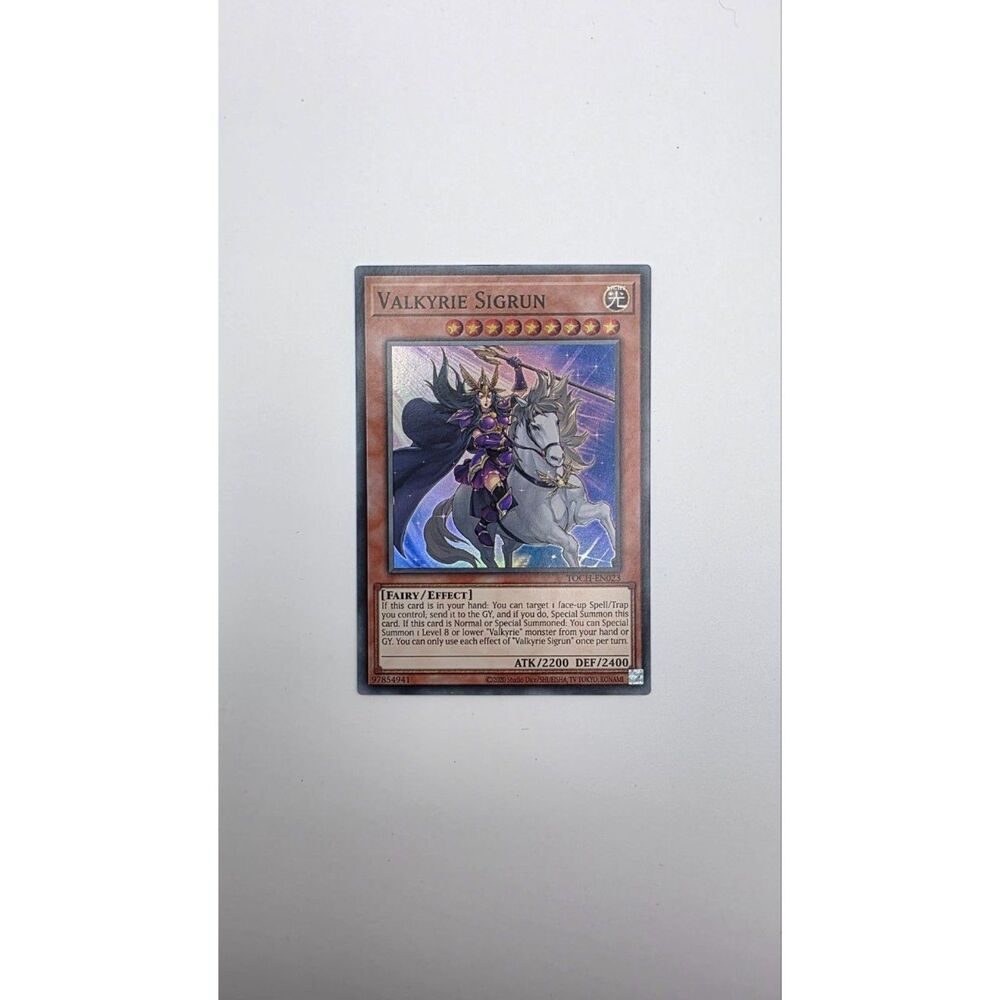 Yu-Gi-Oh Valkyrie Sigrun TOCH-EN023 Super Rare 1st Edition - Picture 2 of 4